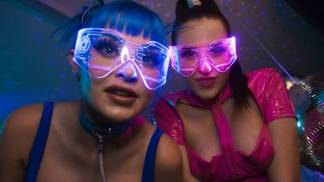 [Brazzers] Jewelz Blu Aubree Valentine – The Big Bang