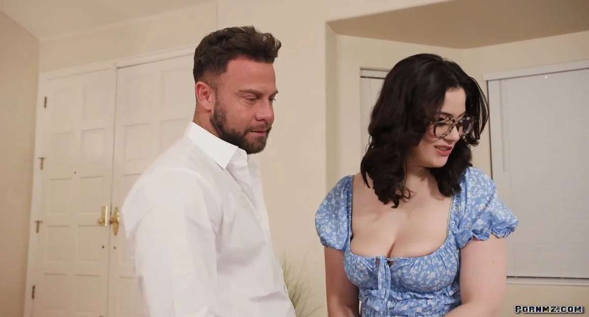 NuruMassage – Ellie Nova – Hubbys Risky Rendezvous