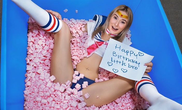 SisLovesMe Thea Summers – Im His Birthday Sex Doll