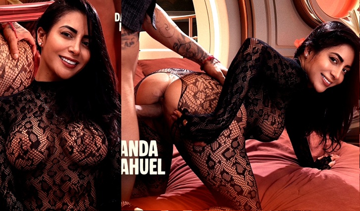 SexMex Amanda Mayahuel – My Stepmom Comforts Me